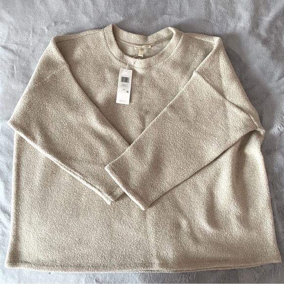 Eileen Fisher Sweaters - Eileen Fisher Boucle wool blend knit crew neck box-top